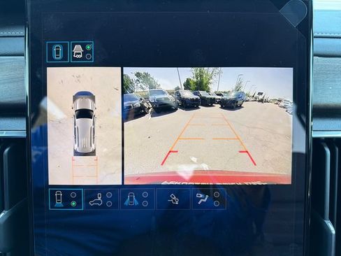 New 2027 GMC Acadia Denali Ultimate w/ LPO, Black Badging Package AWD/4WD image 13
