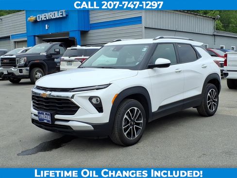 Used 2025 Chevrolet TrailBlazer LT AWD/4WD image 1