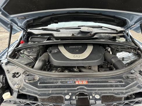 Used 2010 Mercedes-Benz R 350 4MATIC image 17