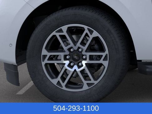 New 2026 Ford Expedition Max Active RWD image 21