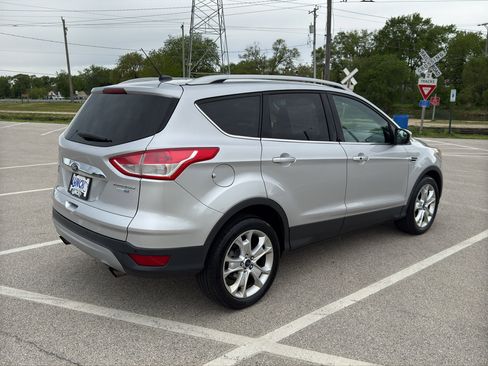 Used 2016 Ford Escape Titanium AWD/4WD image 14