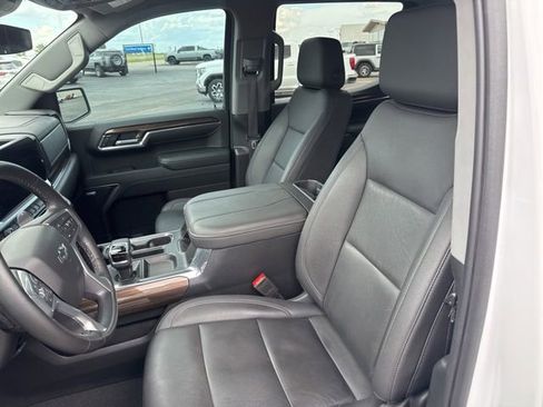 Used 2024 Chevrolet Silverado 1500 RST w/ Convenience Package II AWD/4WD image 13