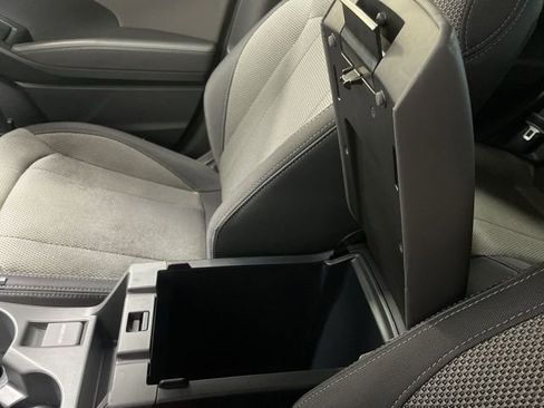 Used 2024 Subaru Crosstrek 2.0i Premium image 21