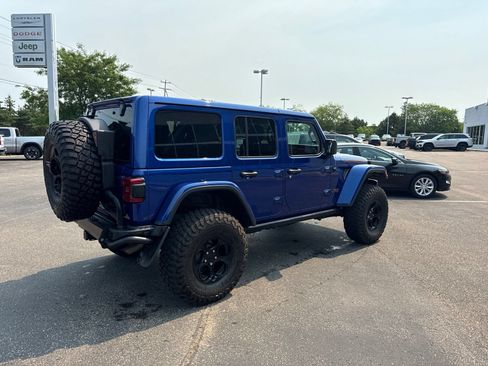 Used 2020 Jeep Wrangler Unlimited Rubicon AWD/4WD image 3