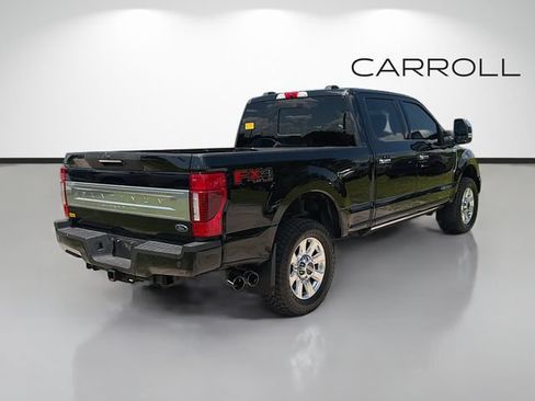 Used 2022 Ford F250 Platinum w/ FX4 Off-Road Package AWD/4WD image 3