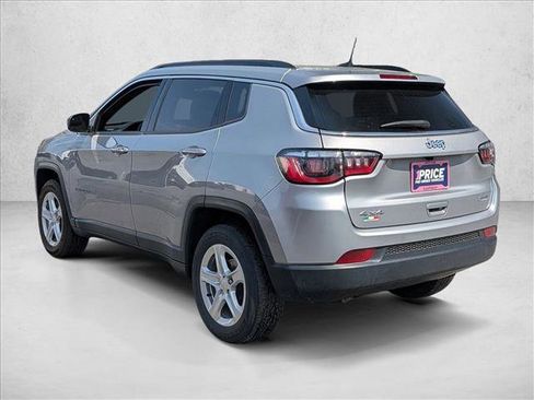 Used 2023 Jeep Compass Latitude w/ Sun and Sound Group image 7