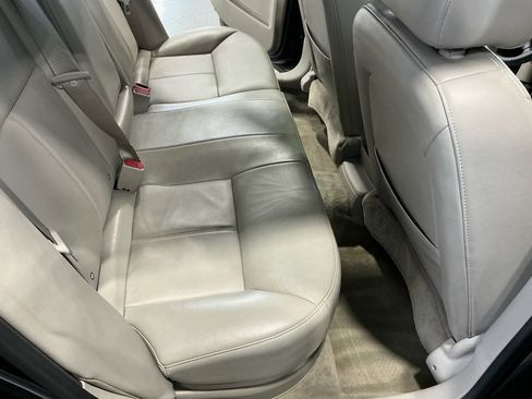 Used 2008 Chevrolet Impala SS w/ Convenience Package image 24