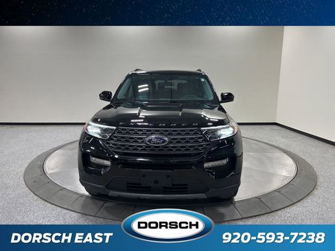 Used 2023 Ford Explorer XLT w/ Equipment Group 202A AWD/4WD image 2