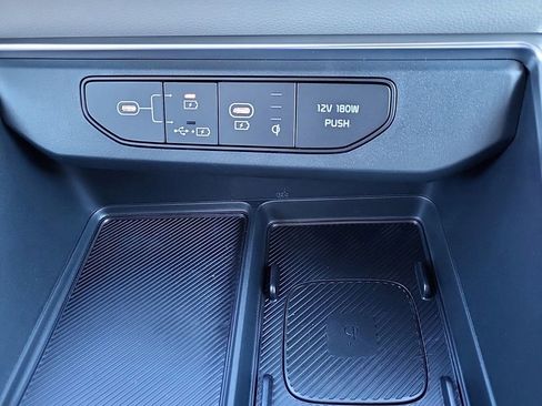 New 2026 Kia Carnival SX image 24