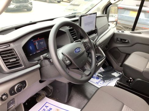 New 2026 Ford Transit 250 Low Roof AWD image 3