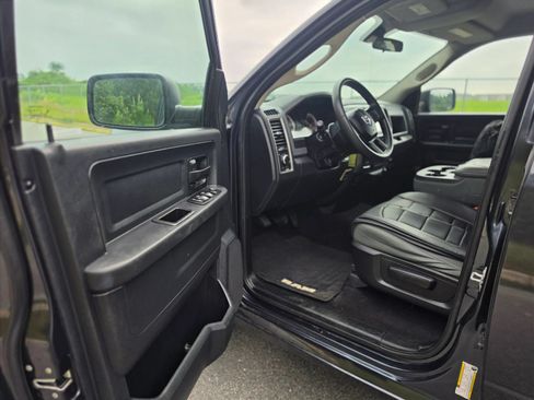 Used 2015 RAM 1500 Tradesman w/ Popular Equipment Group AWD/4WD image 10