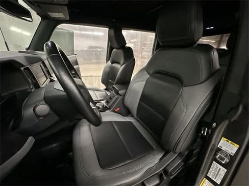 Certified 2022 Ford Bronco Black Diamond image 17