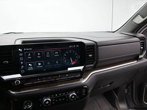 Used 2024 GMC Sierra 1500 SLE RWD image 26