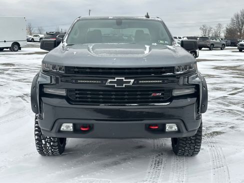 Used 2019 Chevrolet Silverado 1500 LT Trail Boss w/ Convenience Package image 2