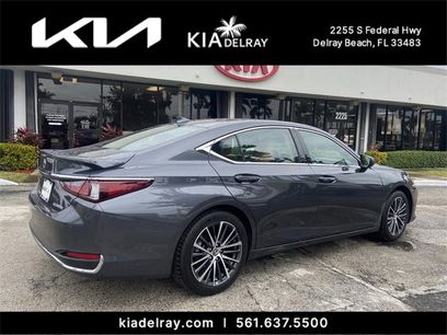 Used 2023 Lexus ES 300h w/ Premium Package