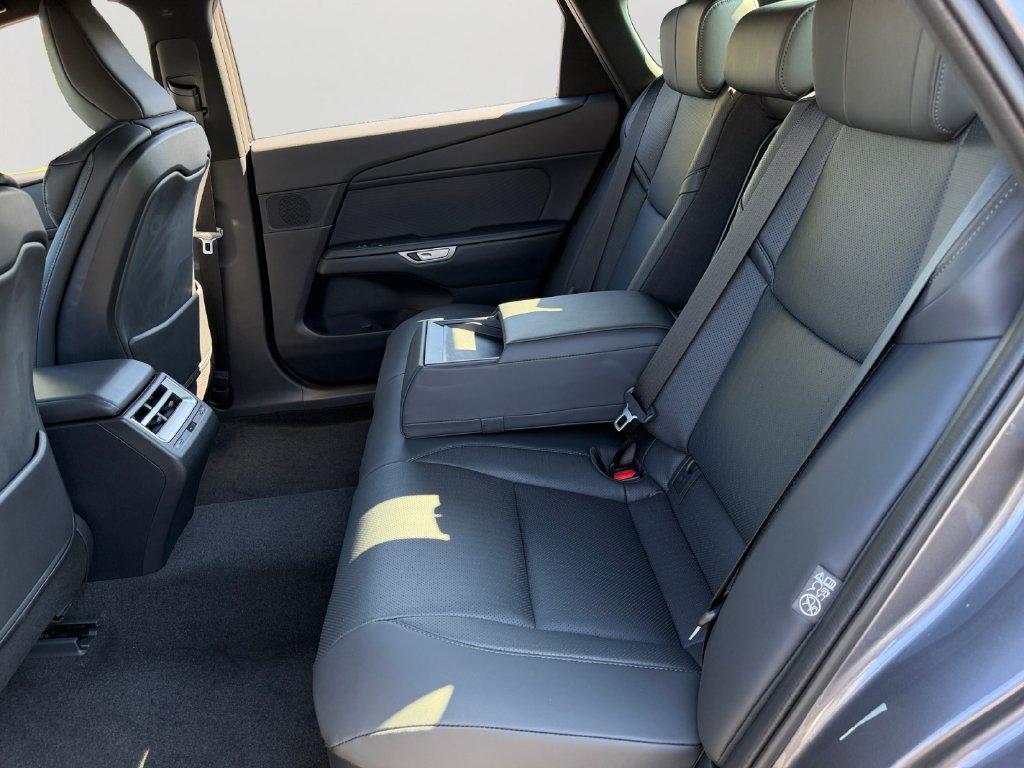 New 2026 Lexus ES 500e w/ Convenience Package AWD/4WD image 8