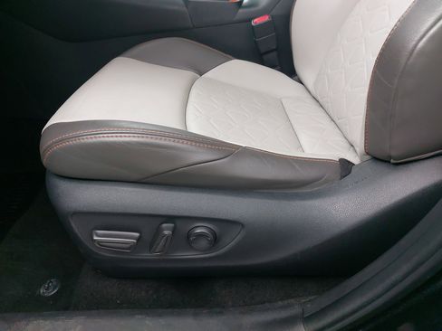 Used 2021 Toyota RAV4 Adventure image 29