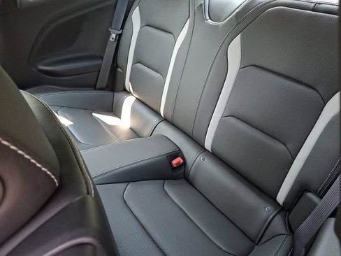 Used 2023 Chevrolet Camaro SS RWD image 13