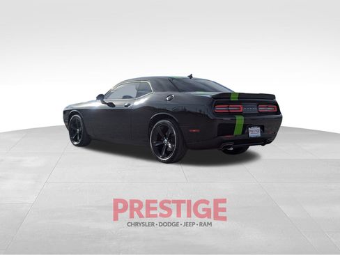 Used 2019 Dodge Challenger SXT w/ Plus Package image 13