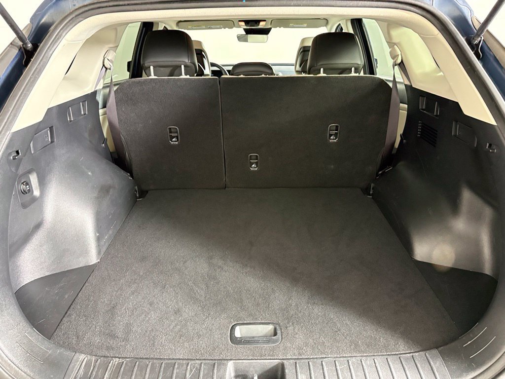 Used 2025 Kia Sportage EX AWD/4WD image 18