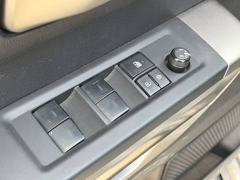Used 2023 Toyota Tundra SR5 AWD/4WD image 15