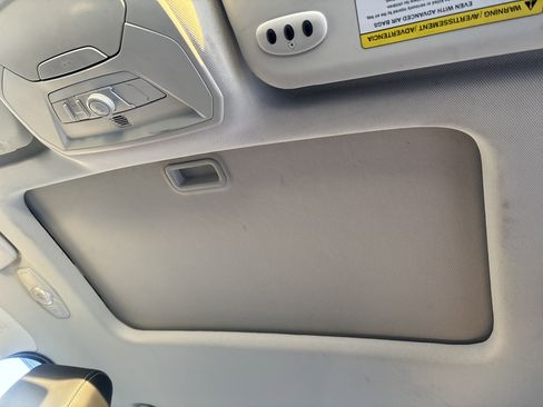 Used 2012 Ford Focus SEL image 9