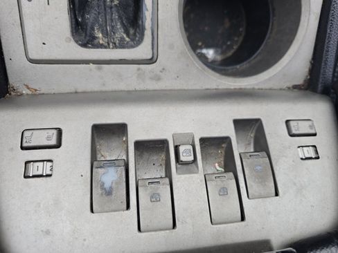 Used 2003 Lincoln Navigator Luxury image 28