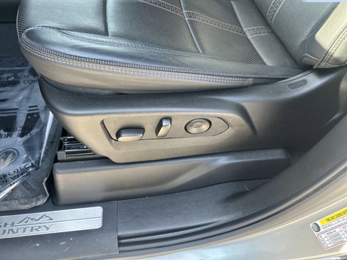 Certified 2025 Chevrolet Silverado 2500 High Country w/ High Country Premium Package image 11