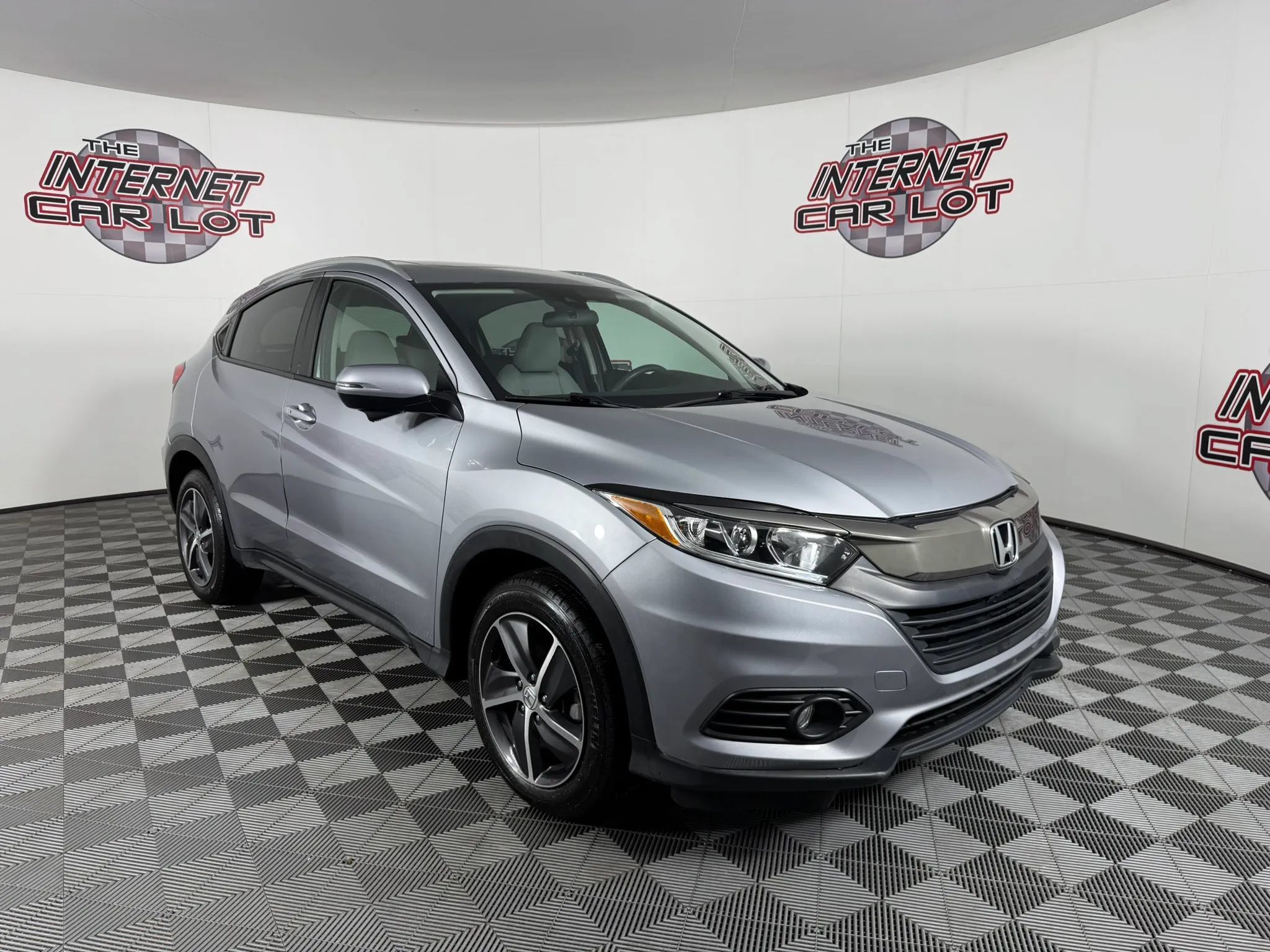 Used 2022 Honda HR-V EX image 9