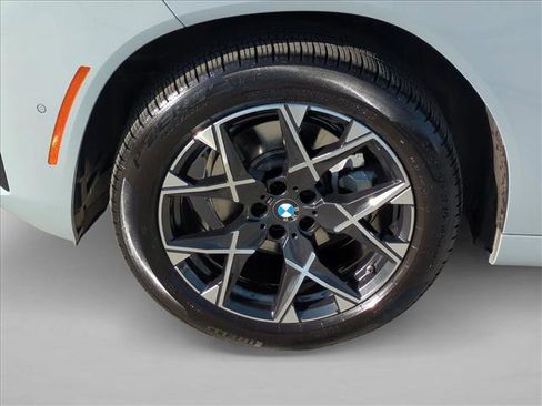 Certified 2025 BMW X3 xDrive30i w/ M Sport Package image 25