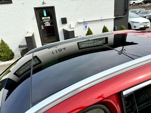 Used 2020 Mercedes-Benz GLC 300 4MATIC image 21