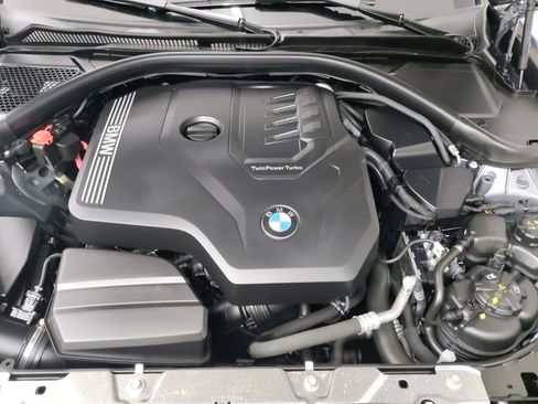 Used 2024 BMW 330i Sedan w/ Premium Package image 32