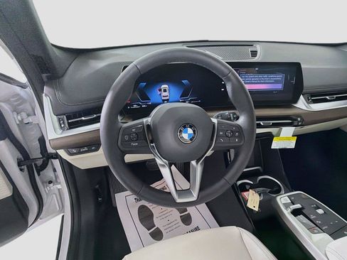 New 2026 BMW X1 xDrive28i w/ Convenience Package AWD/4WD image 11