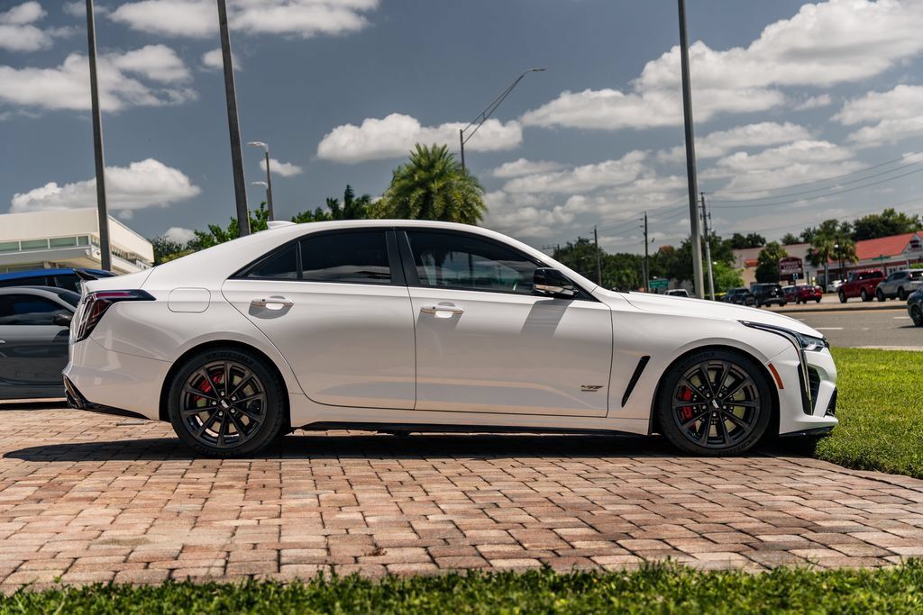 Used 2022 Cadillac CT4 V Blackwing w/ Driver Assist Package RWD image 6