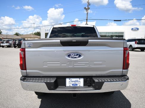 New 2026 Ford F150 XLT w/ XLT Chrome Appearance Package AWD/4WD image 9
