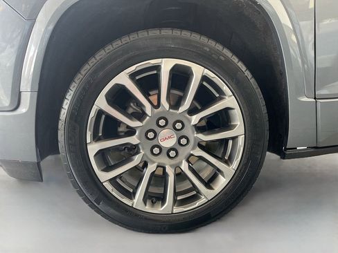 Used 2022 GMC Acadia Denali w/ Trailering Package image 34