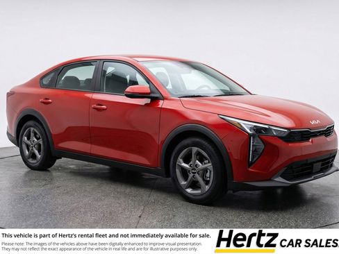 Used 2025 Kia K4 FWD image 1