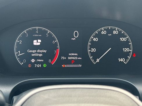 Used 2023 Honda HR-V LX image 29