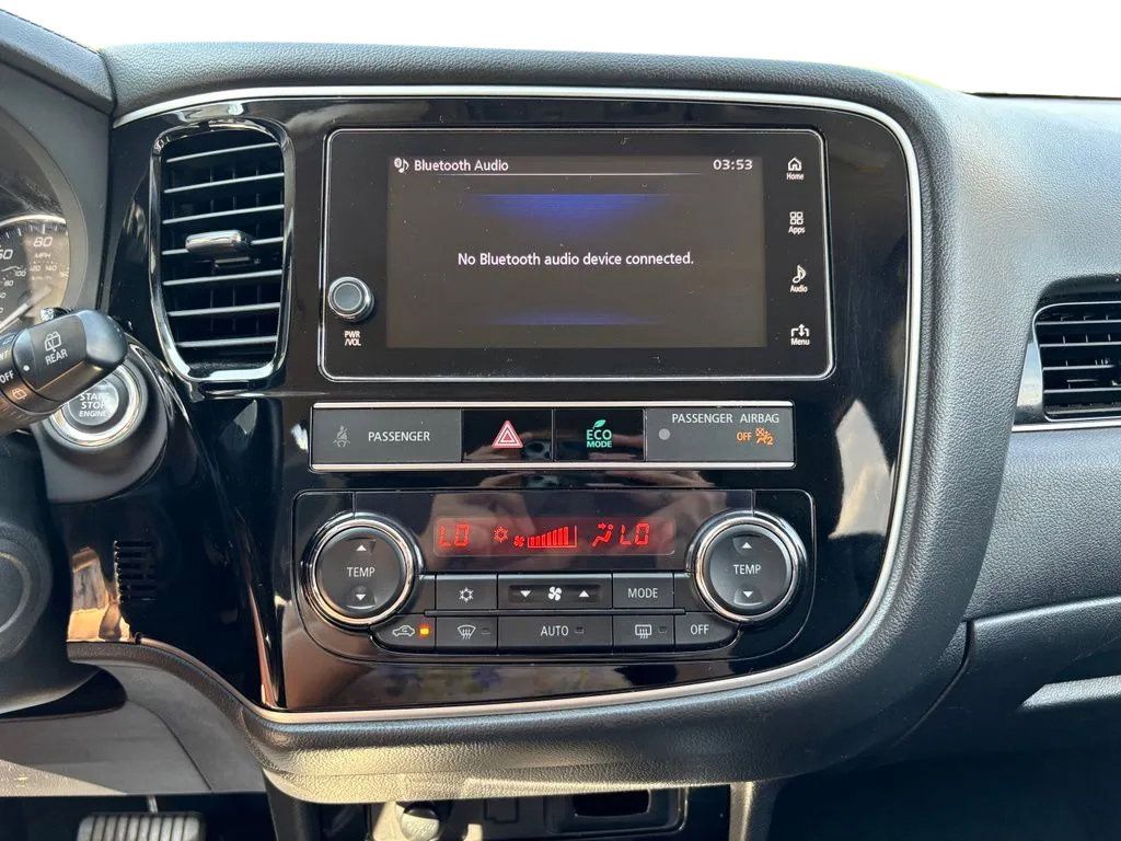 Used 2019 Mitsubishi Outlander FWD image 13