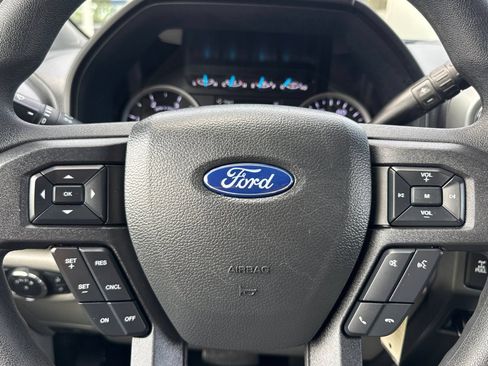 Certified 2022 Ford F250 XLT w/ XLT Premium Package AWD/4WD image 22