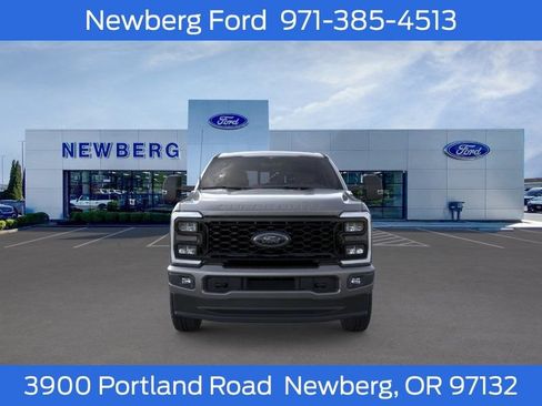 New 2026 Ford F250 XLT w/ XLT Premium Package AWD/4WD image 2