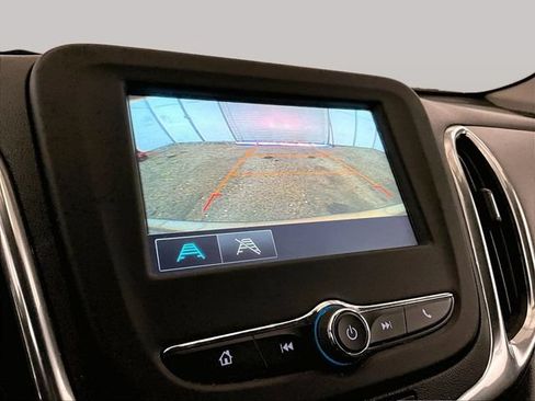 Used 2018 Chevrolet Equinox LT AWD/4WD image 20