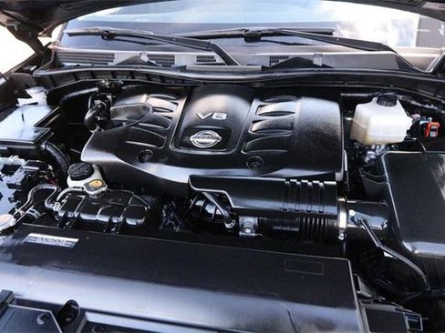 Used 2024 Nissan Armada SL w/ Cargo Package image 7