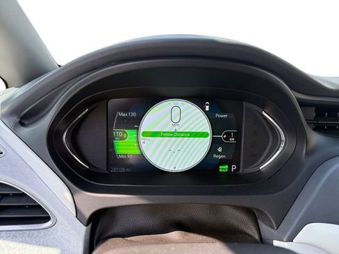 Used 2019 Chevrolet Bolt Premier w/ Infotainment Package image 14