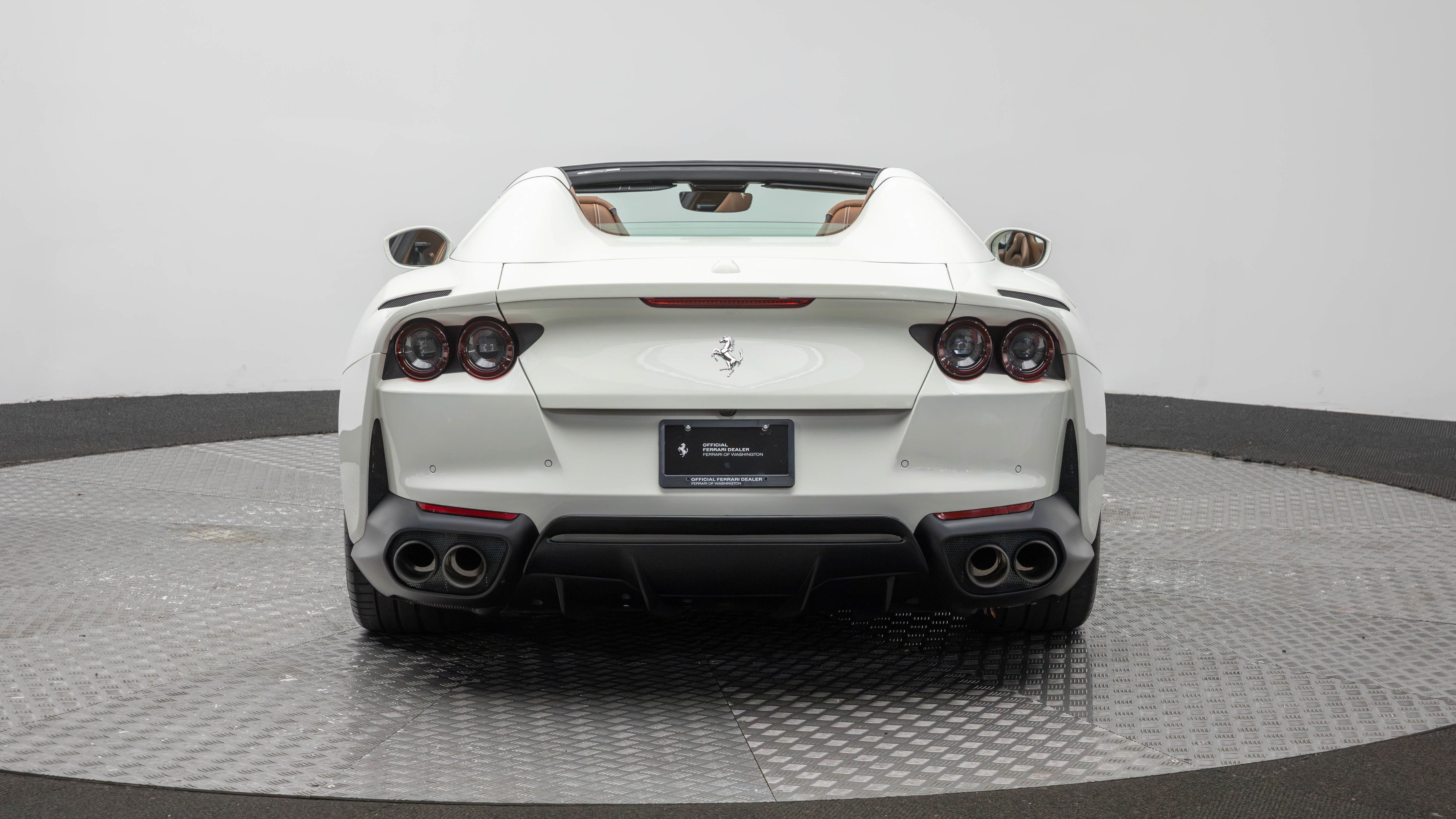 Certified 2023 Ferrari 812 GTS RWD image 8
