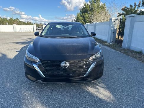 Used 2024 Nissan Sentra S image 2