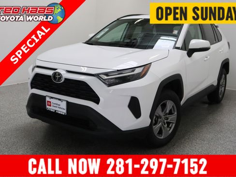 Certified 2025 Toyota RAV4 XLE FWD image 1
