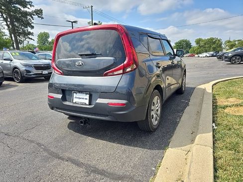 Used 2021 Kia Soul LX FWD image 4