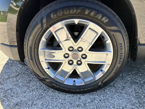 Used 2017 GMC Acadia Limited SLT AWD/4WD image 7