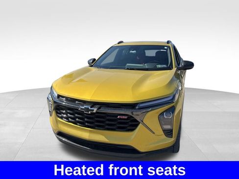 Used 2024 Chevrolet Trax RS w/ Driver Confidence Package image 19